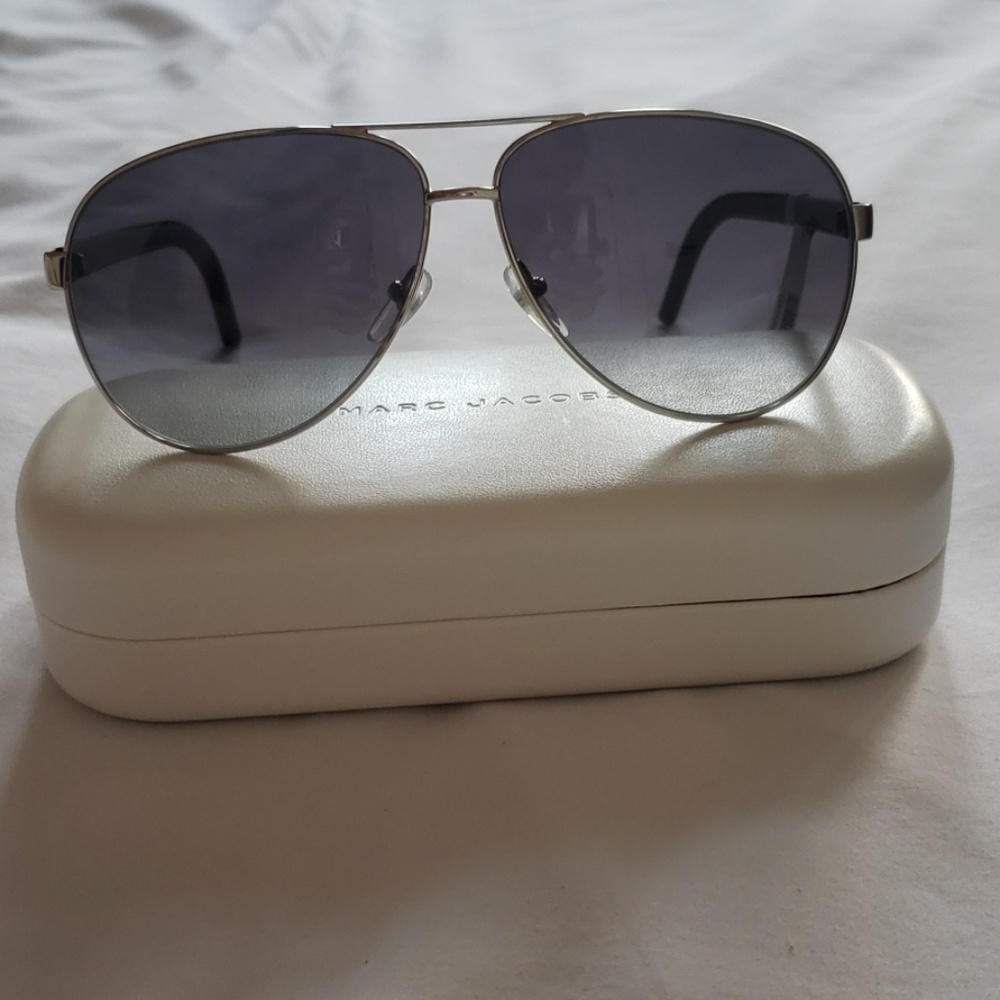 Marc Jacob's Unisex Aviator Sunglasses NEW